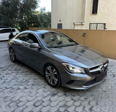 MERCEDES CLA250 4MATIC 2018 GRAY ON BLACK full