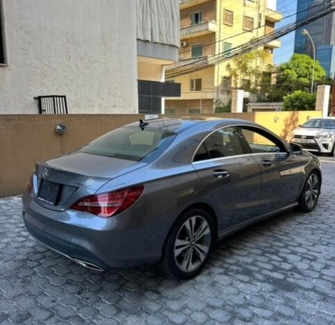 MERCEDES CLA250 4MATIC 2018 GRAY ON BLACK full