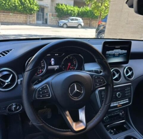 MERCEDES CLA250 4MATIC 2018 GRAY ON BLACK full