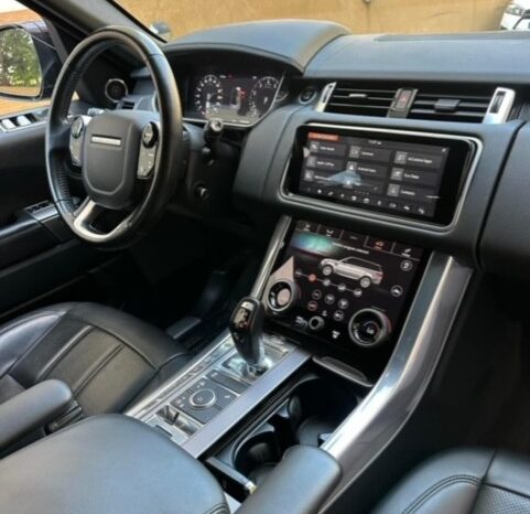 RANGE ROVER SPORT HSE V6 2018 BLACK ON BLACK full