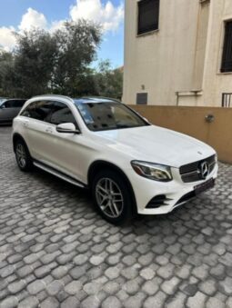 MERCEDES GLC300 AMG-LINE 4MATIC 2017 WHITE ON BLACK full