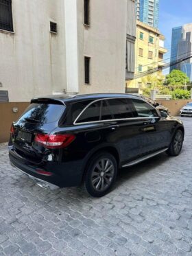 MERCEDES GLC300 4MATIC 2017 BLACK ON BLACK