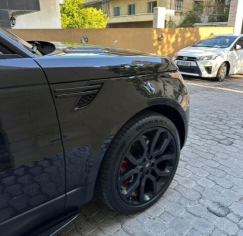 RANGE ROVER SPORT V6 HSE 2017 BLACK ON BLACK full