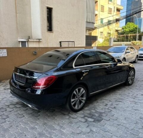 MERCEDES C300 2017 BLACK ON BLACK full