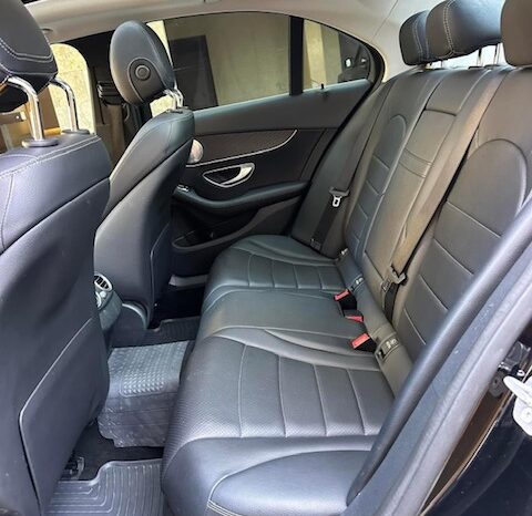 MERCEDES C300 2017 BLACK ON BLACK full