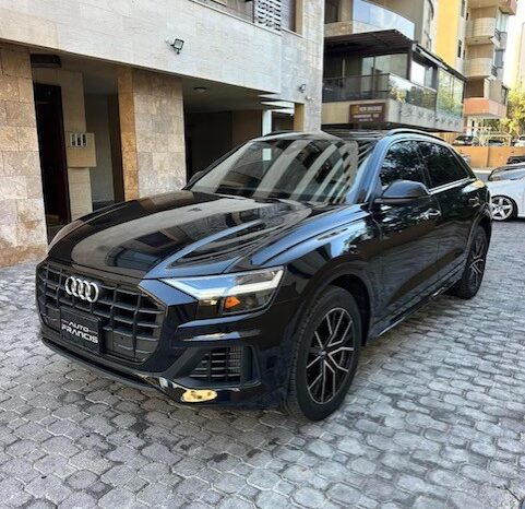 AUDI Q8 QUATTRO PREMIUM PLUS 2019 BLACK ON BLACK full