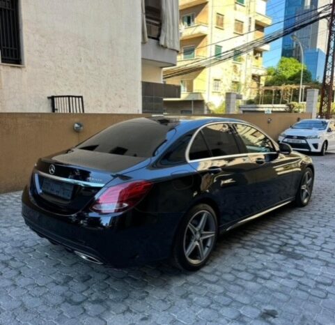 MERCEDES C300 AMG-LINE 4MATIC 2016 BLACK ON TAN full