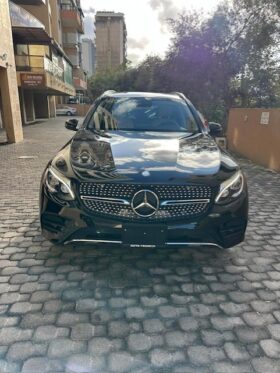 MERCEDES GLC300 AMG-LINE 4MATIC 2016 BLACK ON TAN