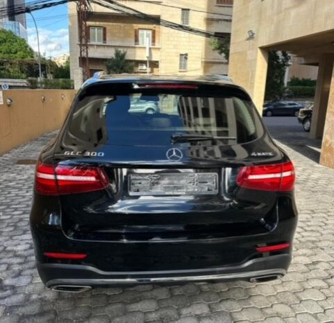 MERCEDES GLC300 AMG-LINE 4MATIC 2016 BLACK ON TAN full