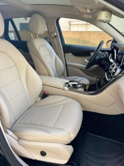 MERCEDES GLC300 AMG-LINE 4MATIC 2016 BLACK ON TAN full