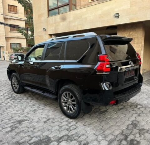 TOYOTA PRADO VX 2018 BLACK ON BLACK full