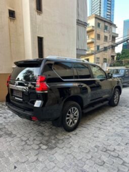 TOYOTA PRADO VX 2018 BLACK ON BLACK full