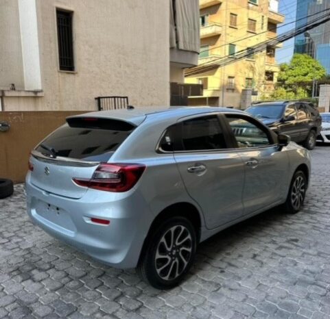 SUZUKI BALENO GLX 2025 (0KM) SILVER ON BLACK full