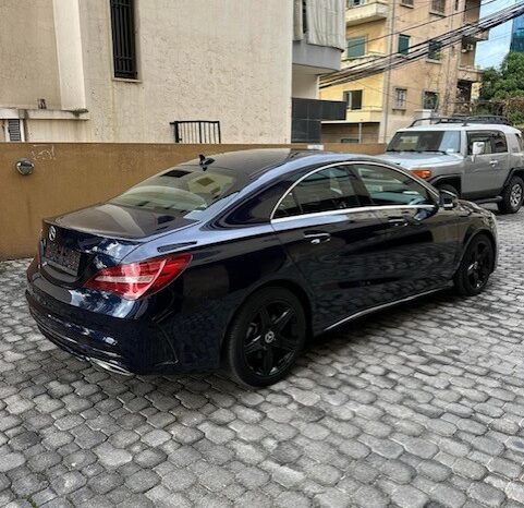 MERCEDES CLA250 AMG-LINE 4MATIC 2018 DARK BLUE ON BLACK full