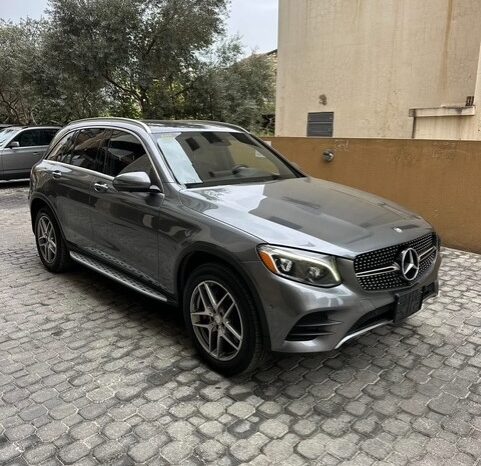 MERCEDES GLC300 AMG-LINE 4MATIC 2016 GRAY ON BLACK full