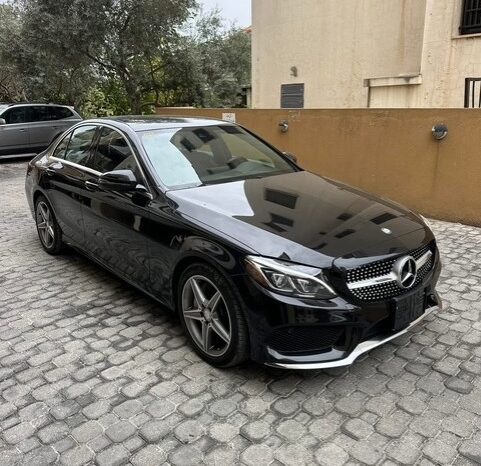 MERCEDES C300 AMG-LINE 2016 4MATIC BLACK ON BLACK full