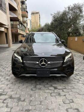 MERCEDES GLC300 AMG-LINE 4MATIC 2018 BLACK ON BLACK