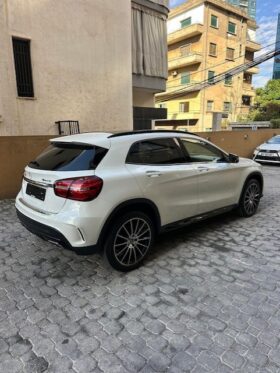 MERCEDES GLA250 EDITION 1 4MATIC 2018 WHITE ON BLACK