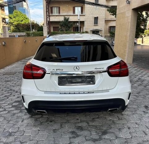 MERCEDES GLA250 EDITION 1 4MATIC 2018 WHITE ON BLACK full