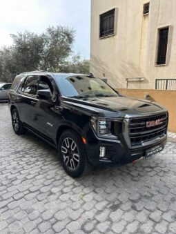 GMC YUKON AT4 2022 BLACK ON BLACK