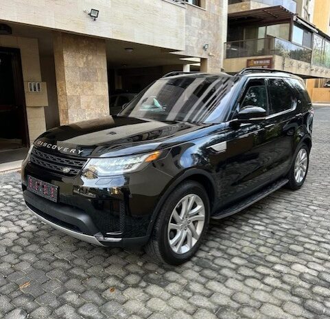 LAND ROVER DISCOVERY V6 HSE 2017 BLACK ON BLACK full