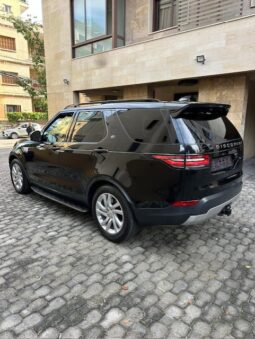 LAND ROVER DISCOVERY V6 HSE 2017 BLACK ON BLACK full