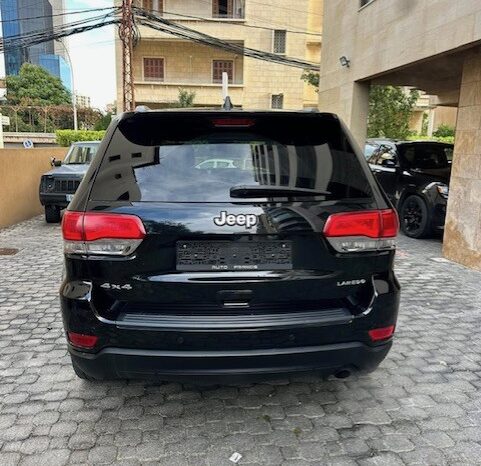 JEEP GRAND CHEROKEE LAREDO 2019 BLACK ON BLACK full