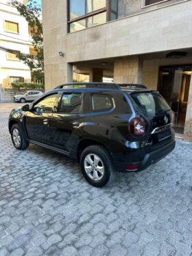 RENAULT DUSTER 4WD 2019 BLACK ON BLACK