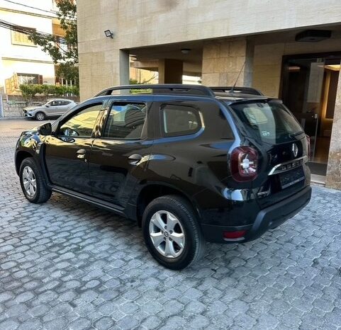 RENAULT DUSTER 4WD 2019 BLACK ON BLACK full