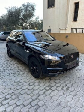 JAGUAR F-PACE 25T 2018 BLACK ON BLACK