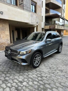 MERCEDES GLC300 AMG-LINE 4MATIC 2017 GRAY ON BLACK