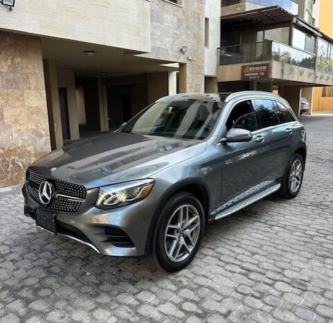 MERCEDES GLC300 AMG-LINE 4MATIC 2017 GRAY ON BLACK full