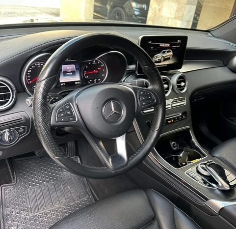 MERCEDES GLC300 AMG-LINE 4MATIC 2017 GRAY ON BLACK full