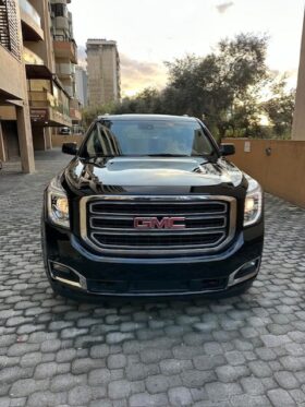 GMC YUKON 2019 BLACK ON BLACK