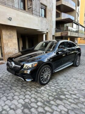 MERCEDES GLC300 COUPE AMG-LINE 4MATIC 2018 BLACK ON BLACK&RED