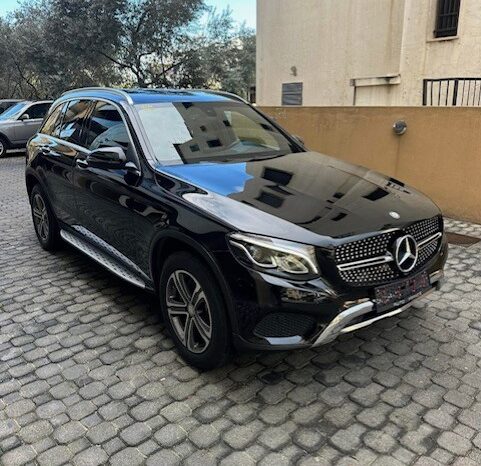 MERCEDES GLC300 4MATIC 2016 BLACK ON BLACK full