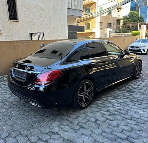 MERCEDES C300 AMG-LINE NIGHT PACKAGE 2017 BLACK ON BLACK full