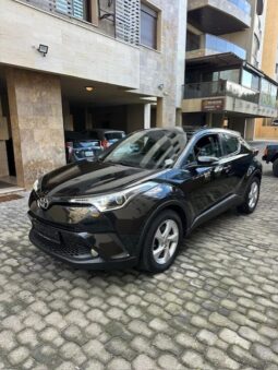 TOYOTA C-HR AWD 2017 BLACK ON BLACK full