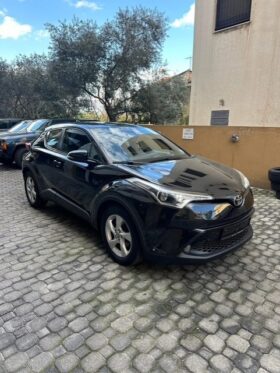 TOYOTA C-HR AWD 2017 BLACK ON BLACK