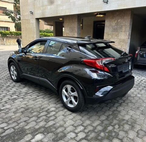 TOYOTA C-HR AWD 2017 BLACK ON BLACK full