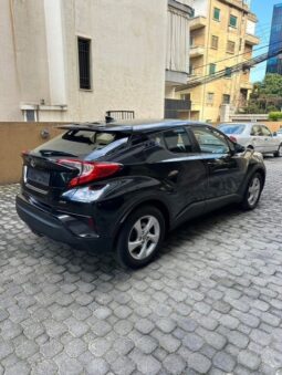 TOYOTA C-HR AWD 2017 BLACK ON BLACK full