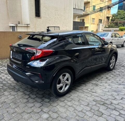 TOYOTA C-HR AWD 2017 BLACK ON BLACK full