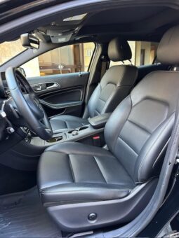 MERCEDES GLA250 4MATIC AMG-LINE NIGHT PACKAGE 2018 BLACK ON BLACK full
