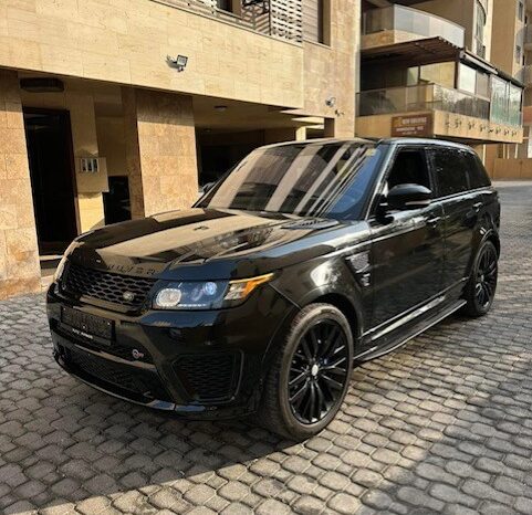 RANGE ROVER SPORT SVR 2017 BLACK ON BLACK full