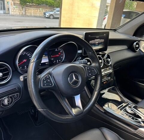 MERCEDES GLC300 4MATIC AMG-LINE 2017 BLACK ON BLACK full