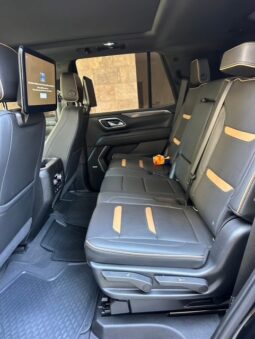 GMC YUKON AT4 6.2 L 2022 BLACK ON BLACK full