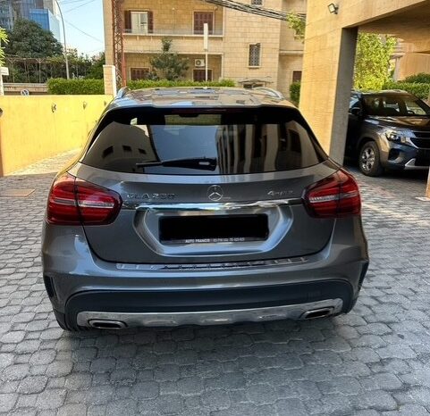 MERCEDES GLA 250 AMG-LINE 4MATIC 2018 GRAY ON BLACK full