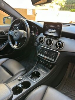 MERCEDES GLA 250 AMG-LINE 4MATIC 2018 GRAY ON BLACK full