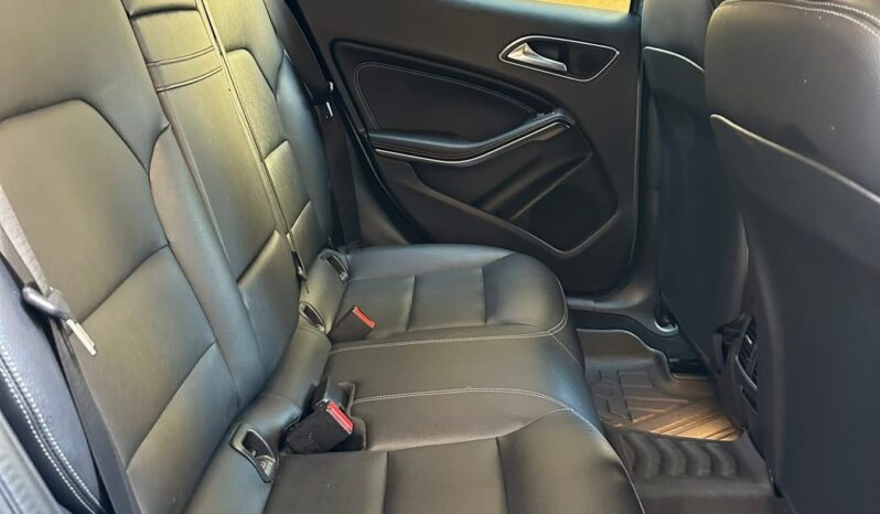 MERCEDES GLA 250 AMG-LINE 4MATIC 2018 GRAY ON BLACK full