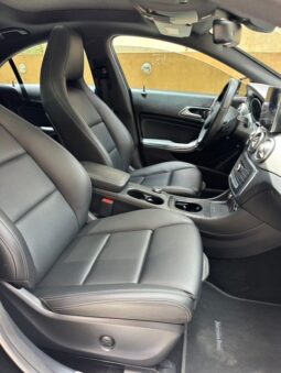 MERCEDES CLA 250 AMG-LINE 4MATIC 2018 BLACK ON BLACK full